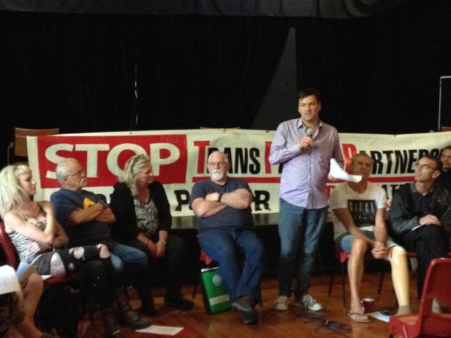 Newtown TPPA mtg 19.1.16 IMG_4111